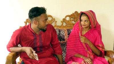 ফরহাদ হোসেন ও স্মৃতি আয়েশা বিন রামাসামি