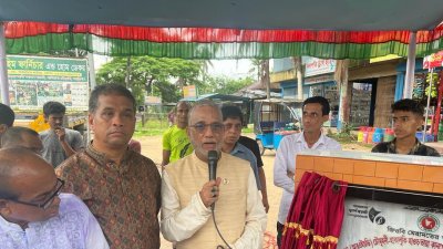 অনুষ্ঠানে বক্তব্য রাখছেন পরিবেশ, বন ও জলবায়ু পরিবর্তন মন্ত্রী মো. শাহাব উদ্দিন