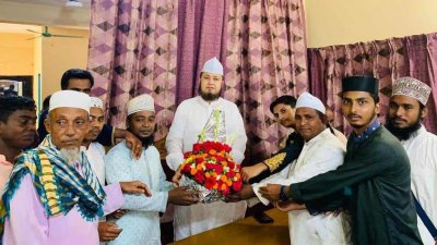 প্রতিনিধিদের সঙ্গে মতবিনিময় সভায় বিএসপির প্রতিষ্ঠাতা চেয়ারম্যান