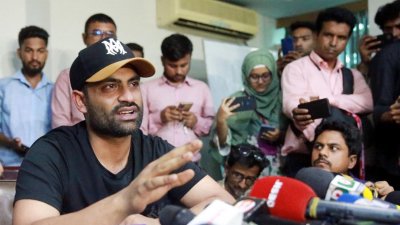 অবসর ঘোষণার সময় তামিম ইকবাল- ছবি ফোকাস বাংলা।