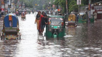 রাজধানীতে ভারী বৃষ্টি (ফাইল ছবি)