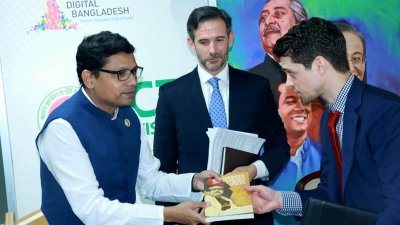 তথ্য, যোগাযোগ ও প্রযুক্তি বিষয়ক প্রতিমন্ত্রী জুনাইদ আহমেদ পলকের সঙ্গে যুক্তরাষ্ট্র দূতাবাসের প্রতিনিধি দলের সদস্যরা