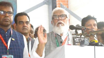 সভায় বক্তৃতা করছেন সালমান এফ রহমান