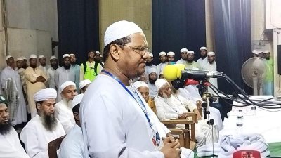 নোয়াখালীতে ইসলামী আন্দোলনের সমাবেশে বক্তব্য দেন চরমোনাই পীর