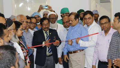সুপার স্পেশালাইজড হাসপাতালে কিডনি ট্রান্সপ্ল্যান্ট শুরু হয়েছে