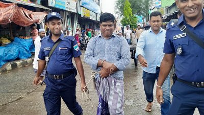 গ্রেফতার আব্দুল গফুর