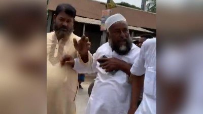 মিরকাদিম পৌরসভার মেয়র আব্দুস সালাম