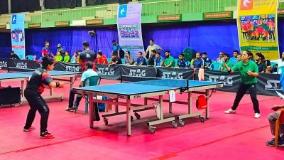 জাতীয় টেবিল টেনিসের ফাইনালে আনসার ও চট্টগ্রাম।