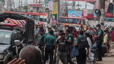 গণতন্ত্র মঞ্চের নেতা শেখ বাবলুসহ তিন জন আটক করেছে পুলিশ