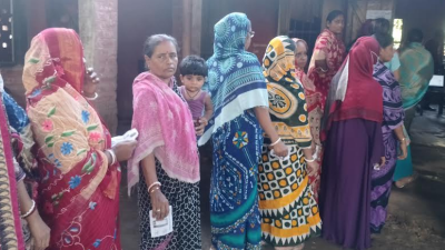 চট্টগ্রাম-১০ আসনের উপনির্বাচনে ভোটগ্রহণ শেষ, চলছে গণনা
