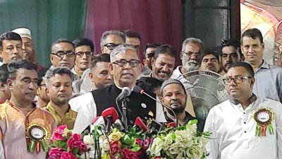 নারায়ণগঞ্জ জেলা ও মহানগর স্বেচ্ছাসেবক লীগের সম্মেলনে বক্তব্য দেন বাহাউদ্দিন নাছিম