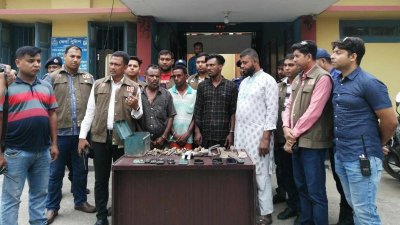 গ্রেফতার আসামিরা