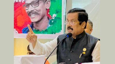অনুষ্ঠানে জাহাঙ্গীর কবির নানক