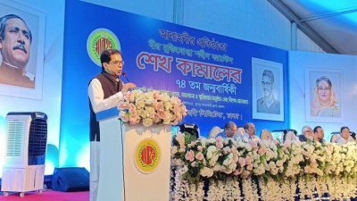 বক্তব্য রাখছেন কাজী নাবিল আহমেদ (ছবি: সাজ্জাদ হোসেন)