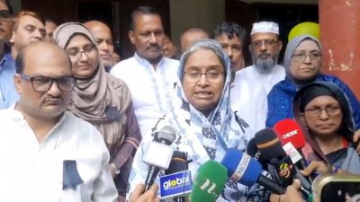 বক্তব্য দিচ্ছেন শিক্ষামন্ত্রী ডা. দীপু মনি