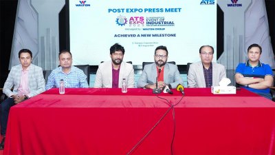 সংবাদ সম্মেলনে  ওয়ালটনের ব্যবস্থাপনা পরিচালক ও সিইও গোলাম মুর্শেদ