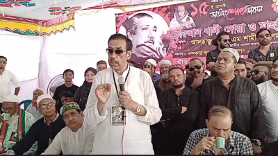 বক্তব্য দিচ্ছেন সংসদ সদস্য এ কে এম শামীম ওসমান