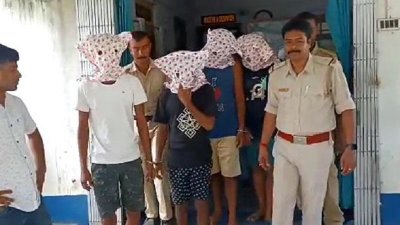অভিযুক্তদের আটক করেছে পুলিশ