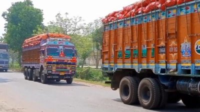 আমদানি পণ্যের ট্রাক/ফাইল ছবি