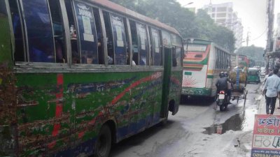 ছুটির দিনে বড় দুই রাজনৈতিক দলের কর্মসূচি পালন করা হচ্ছে