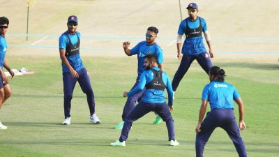 বাংলাদেশের অনুশীলনের মুহূর্ত।
