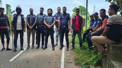 আধিপত্য বিস্তার নিয়ে বর্তমান চেয়ারম্যান ও সাবেক চেয়ারম্যানের সমর্থকদের মধ্যে সংঘর্ষ