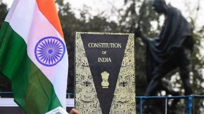 সংবিধানে ইন্ডিয়া ও ভারত দুটো নাম রয়েছে। ছবি: মেট্রো বার্তা