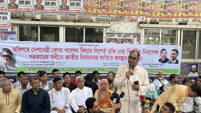 ডিসেম্বর-জানুয়ারির আগেই দেশে গণতন্ত্র প্রতিষ্ঠিত হবে: দুদু