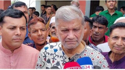সপ্তগ্রাম উচ্চ বিদ্যালয়ের চতুর্থ তলা অ্যাকাডেমিক ভবনের উদ্বোধনী অনুষ্ঠানে বক্তব্য দেন এম এ মান্নান