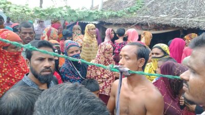 আশাশুনি উপজেলায় পুকুরের পানিতে ডুবে দুই শিশুর মৃত্যু