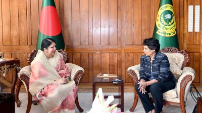 স্পিকারের সঙ্গে সৌজন্য সাক্ষাৎ করেন ইউএনডিপির প্রতিনিধি দল