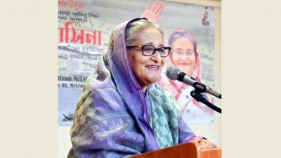 যুক্তরাষ্ট্র আওয়ামী লীগের সংবর্ধনা অনুষ্ঠানে প্রধানমন্ত্রী শেখ হাসিনা (ছবি: ফোকাস বাংলা)