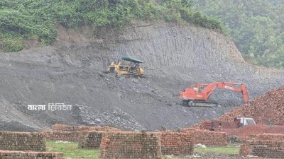 পাহাড় কেটে সাবাড়