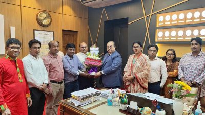 প্রধান বিচারপতির সঙ্গে ল রিপোর্টার্স ফোরামের সদস্যরা