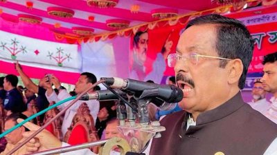 দলীয় সমাবেশে বক্তব্য রাখছেন জাহাঙ্গীর কবির নানক