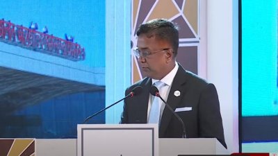 এয়ার ভাইস মার্শাল এম মফিদুর রহমান