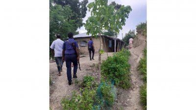 পুলিশ অপহৃত যুবককে উদ্ধারের চেষ্টা চালিয়ে যাচ্ছে