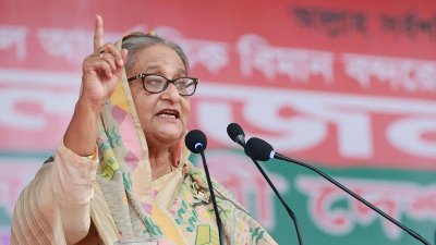 আওয়ামী লীগের সমাবেশে বক্তব্য রাখছেন প্রধানমন্ত্রী শেখ হাসিনা, ছবি: ফোকাস বাংলা