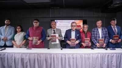 বক্তারা বলেন, রোহিঙ্গাদের প্রত্যাবাসন ধীরে ধীরে কঠিন থেকে কঠিনতর হয়ে উঠছে