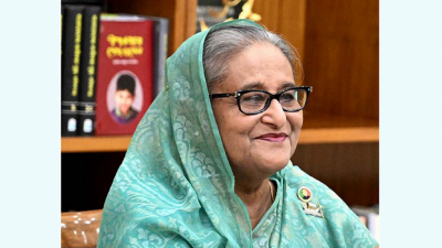 পুনঃখনন করা নদী-খাল-জলাশয়ের উদ্বোধন অনুষ্ঠানে প্রধানমন্ত্রী শেখ হাসিনা। ছবি: পিআইডি