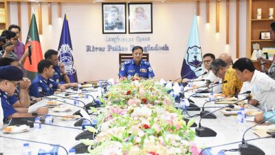যেকোনও প্রয়োজনে নিরাপত্তা নিশ্চিত করতে নৌ পুলিশ সব সময় পাশে থাকবে