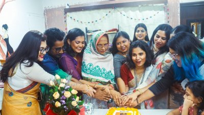 দেশীয় ছয়টি প্রতিষ্ঠানের উদ্যোগ দোতলার আনুষ্ঠানিক উদ্বোধন। ছবি- আয়োজক