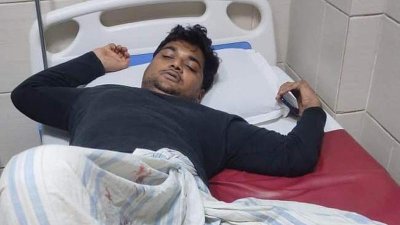 গুলিবিদ্ধ ডিশ ব্যবসায়ী