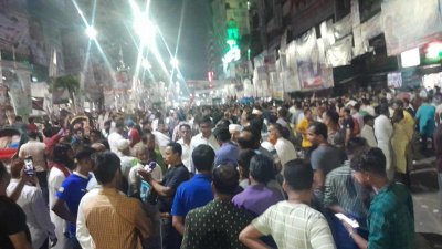 নয়াপল্টনে বিএনপির নেতাকর্মীরা