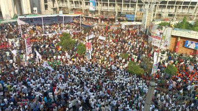 গুলিস্তান এলাকায় আওয়ামী লীগের সমাবেশ (ছবি: সাজ্জাদ হোসেন)