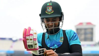 অনুশীলনে মুশফিক