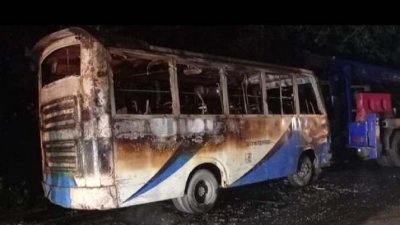 শনিবার রাতে ঢাকা-চট্টগ্রাম মহাসড়কের বাউশিয়া এলাকায় এ ঘটনা ঘটে