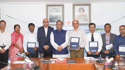গবেষণা কার্যক্রম বাস্তবায়নের লক্ষ্যে ১০ গবেষকের সঙ্গে চুক্তি স্বাক্ষর অনুষ্ঠান