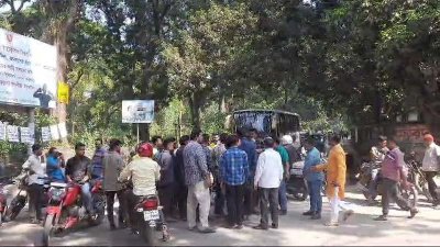 টাঙ্গাইলে আওয়ামী লীগের দুই গ্রুপের সংঘর্ষে