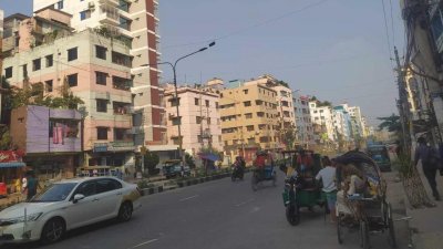 মিরপুরে পুলিশের নিয়ন্ত্রণে যান চলাচল স্বাভাবিক হয়েছে